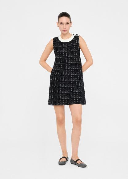 ROBE COURTE EN LAINE MELANGEE. acte2