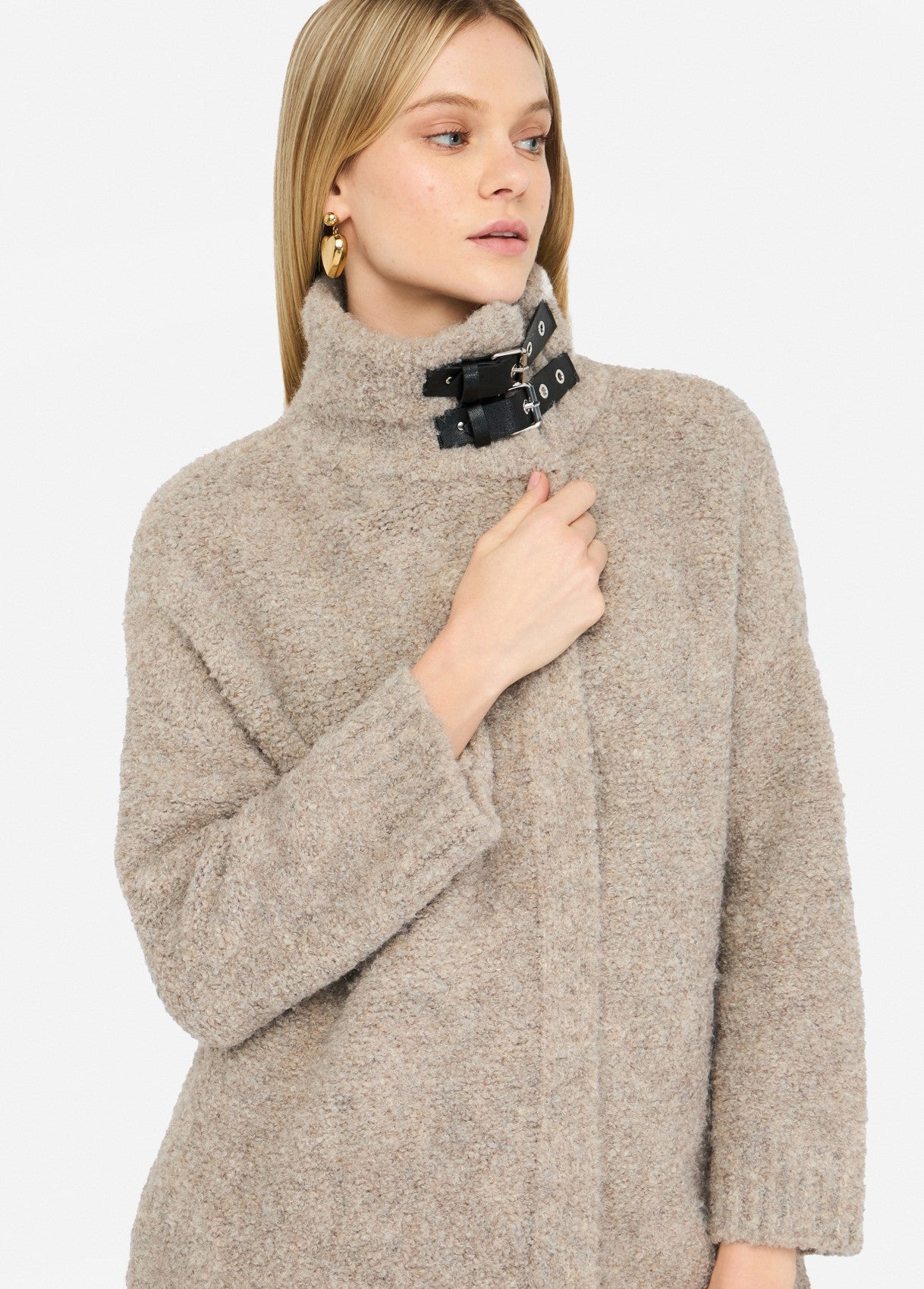 Manteau en maille bouclette. acte2