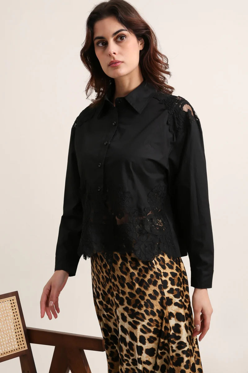 Chemise Araminta en coton brodé  ACTE2
