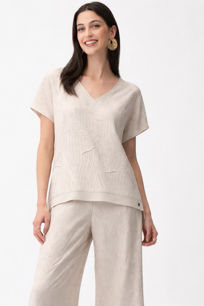 Tunique boxy 261160 en satin plissé avec tricot soyeux au dos J.RIBKOFF